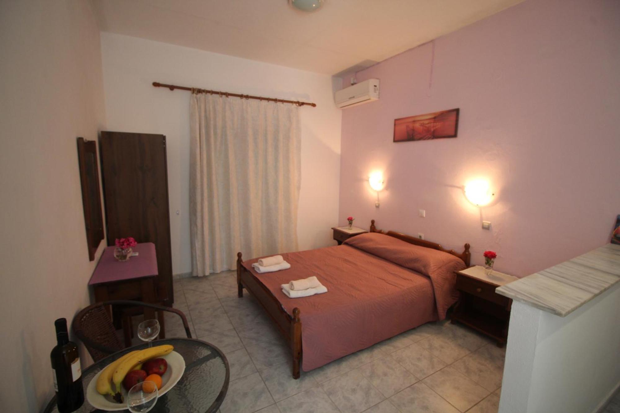 אגיוס גיורגיוס Tony'S Apartments מראה חיצוני תמונה